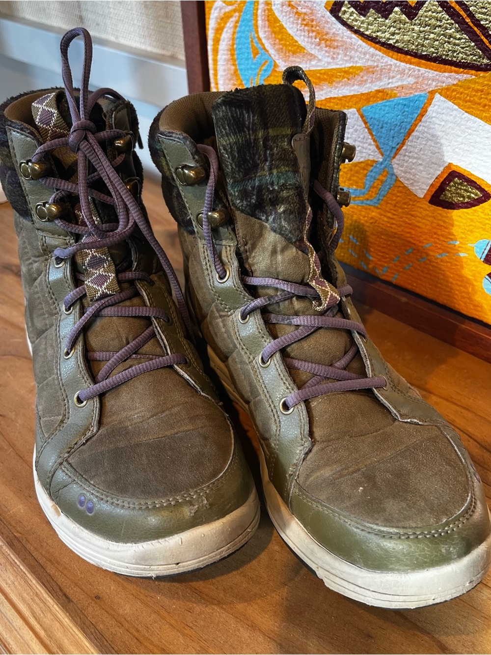 Olive Green High-Top Casual Boots